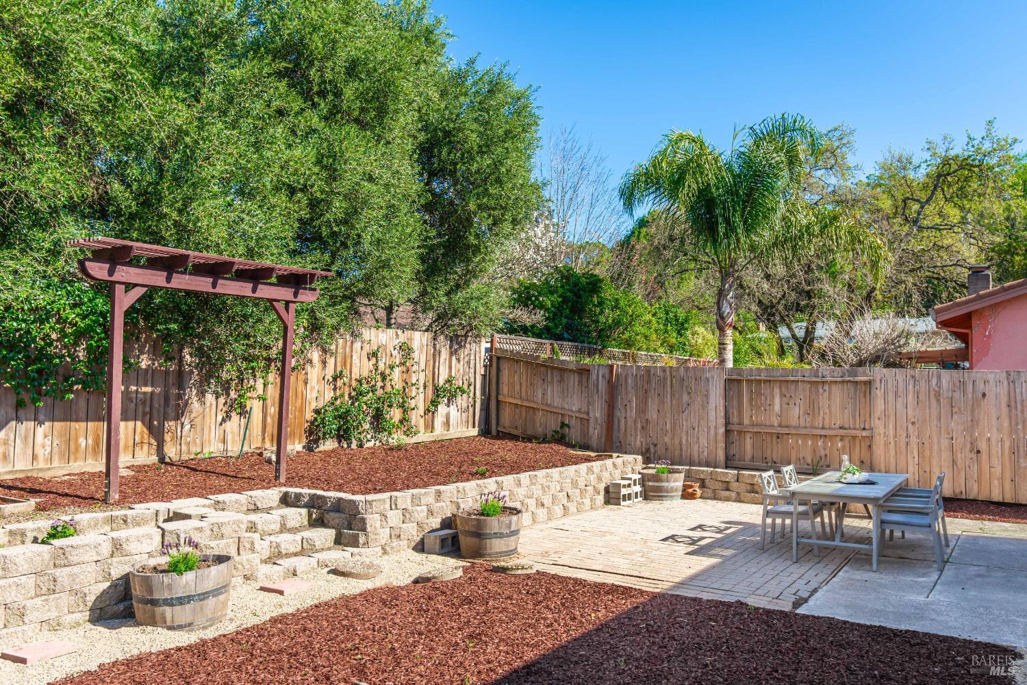 18 Creekview Court Santa Rosa, CA 95409 - Photo 40 of 55