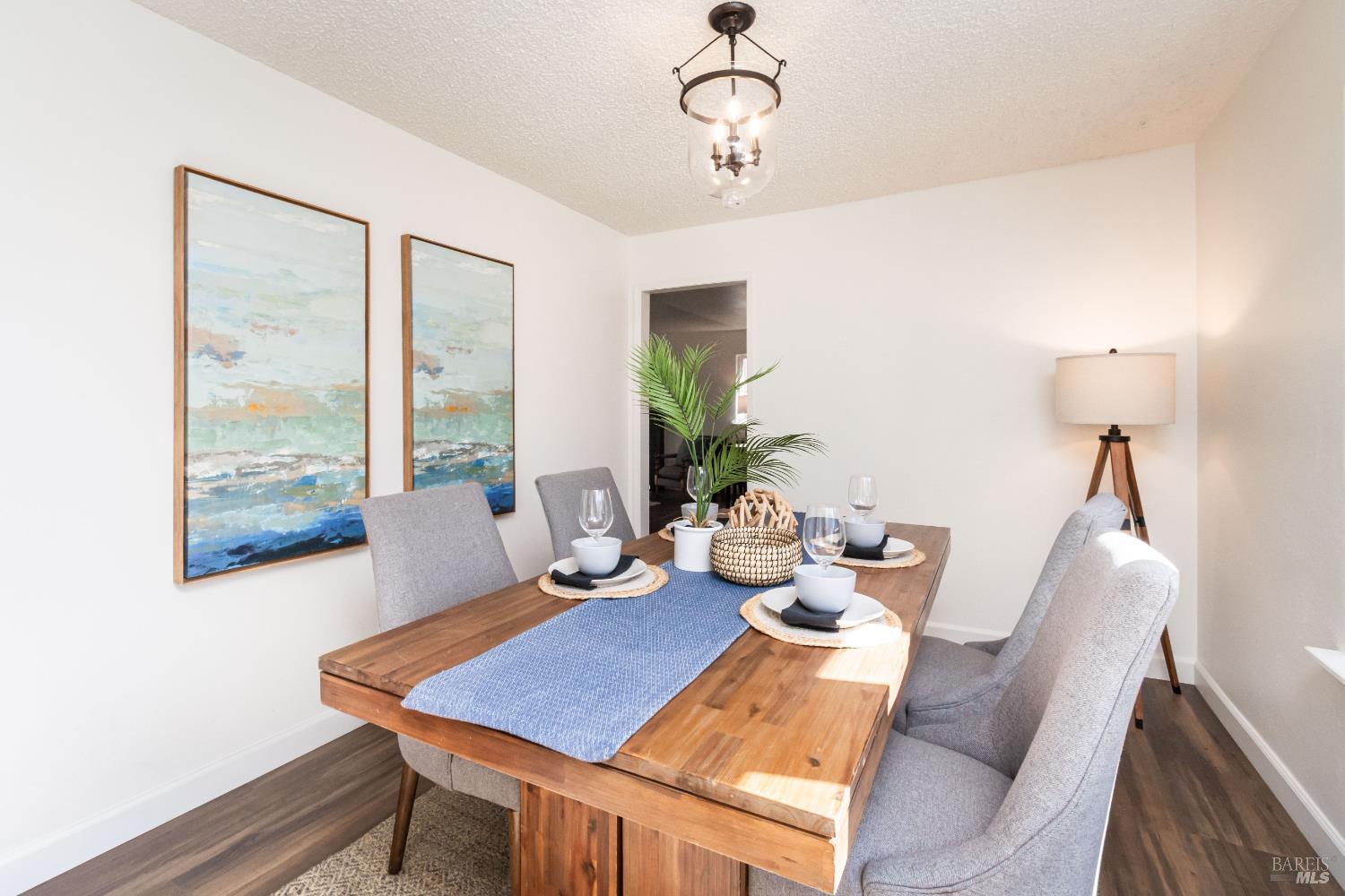 18 Creekview Court Santa Rosa, CA 95409 - Photo 4 of 55