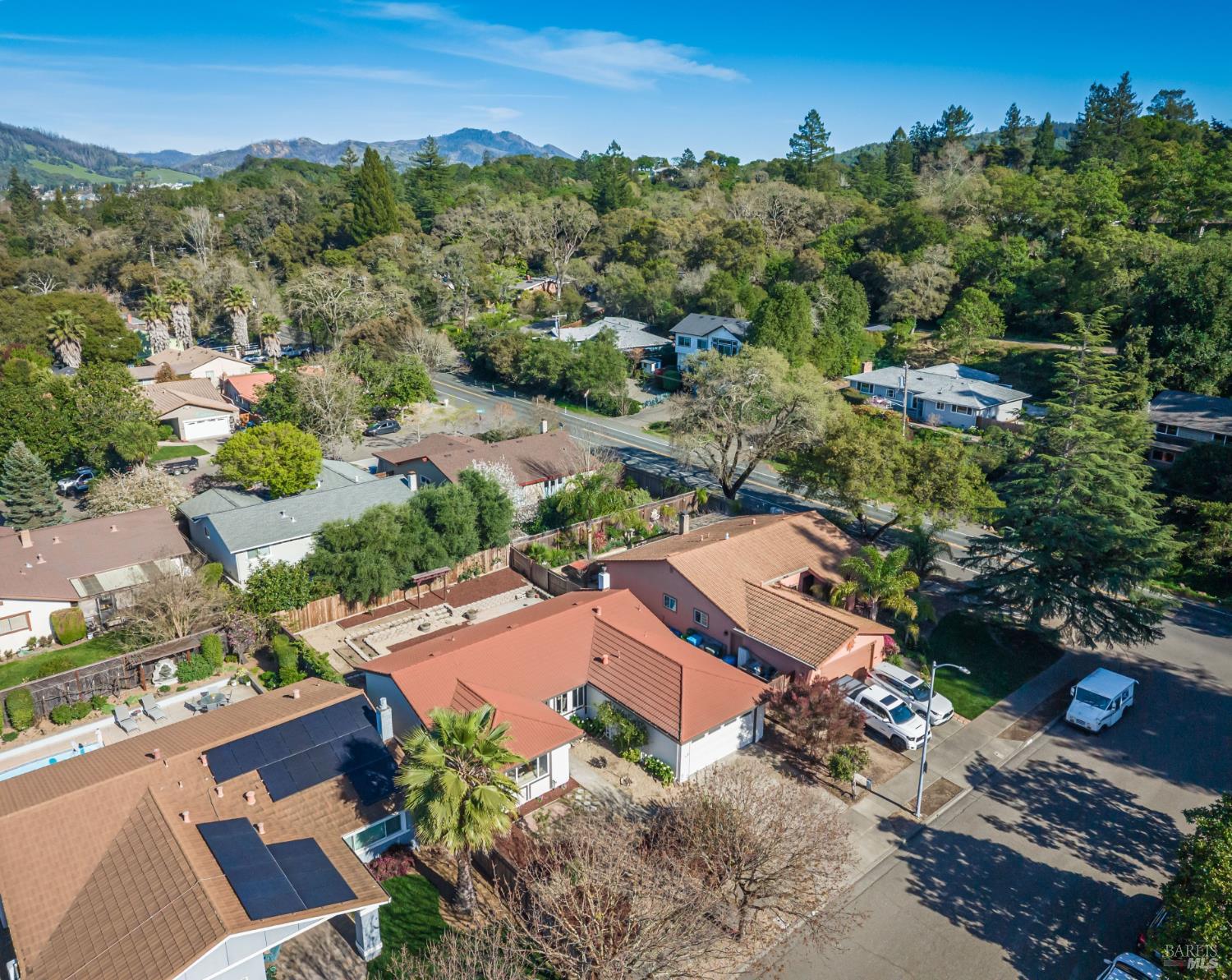 18 Creekview Court Santa Rosa, CA 95409 - Photo 45 of 55