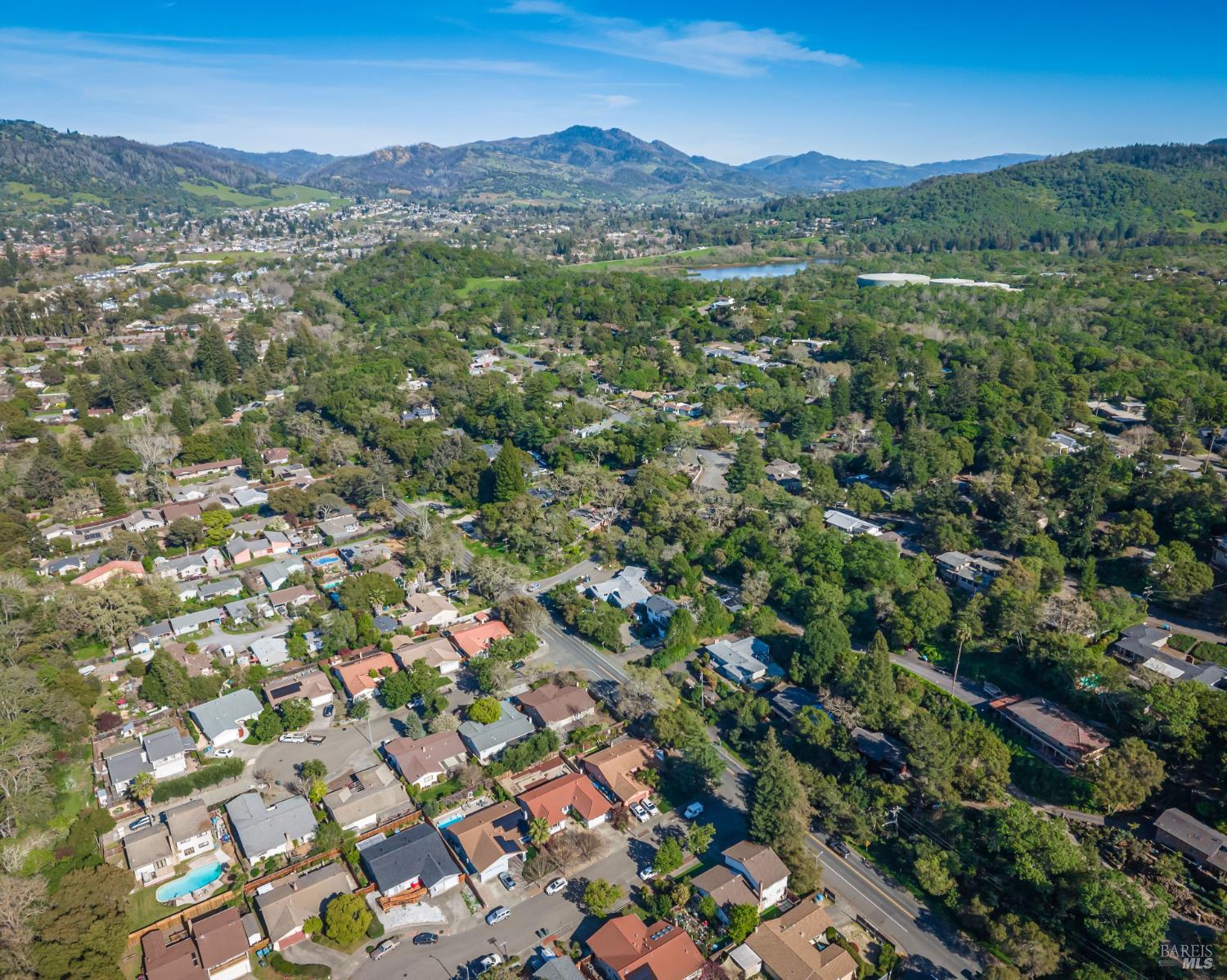 18 Creekview Court Santa Rosa, CA 95409 - Photo 49 of 55