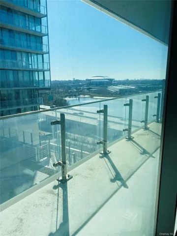 $968,000 | 131-03 40 Road, Unit 11Q | Flushing