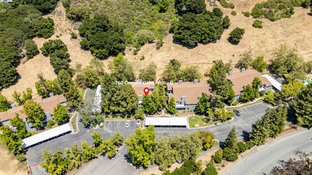 $2,950 | 760 Canyon Oaks Drive, Unit D, Oakland, CA 94605