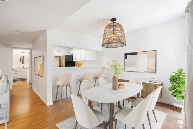 $2,950 | 760 Canyon Oaks Drive, Unit D, Oakland, CA 94605