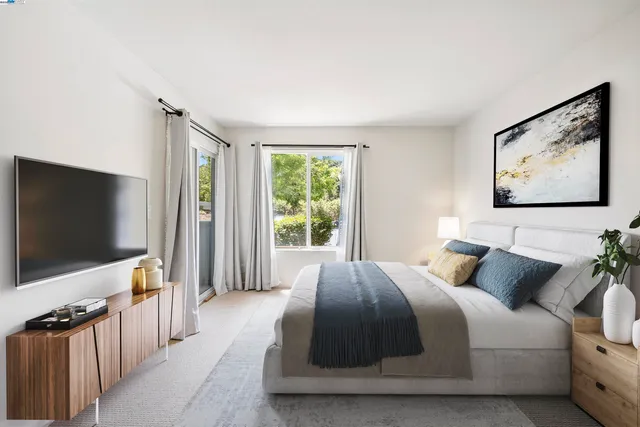 $2,950 | 760 Canyon Oaks Drive, Unit D, Oakland, CA 94605