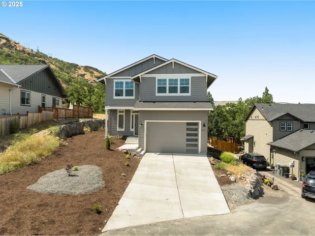 $499,000 | 1405 Gordon Court, The Dalles, OR 97058