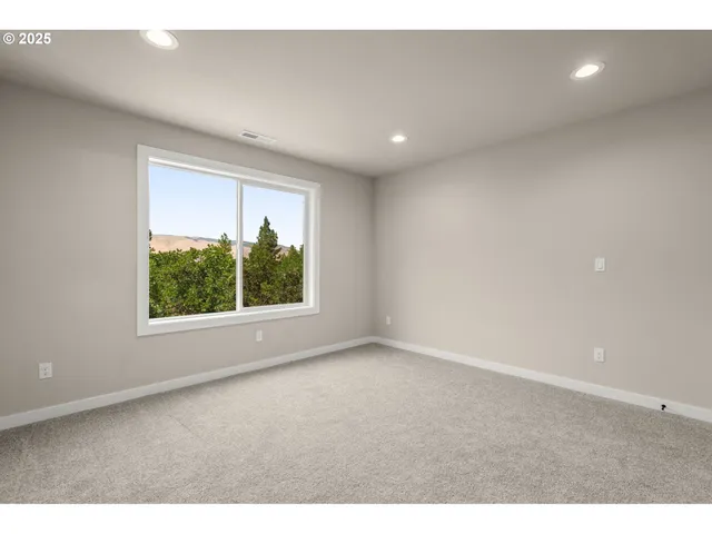 $499,000 | 1405 Gordon Court, The Dalles, OR 97058