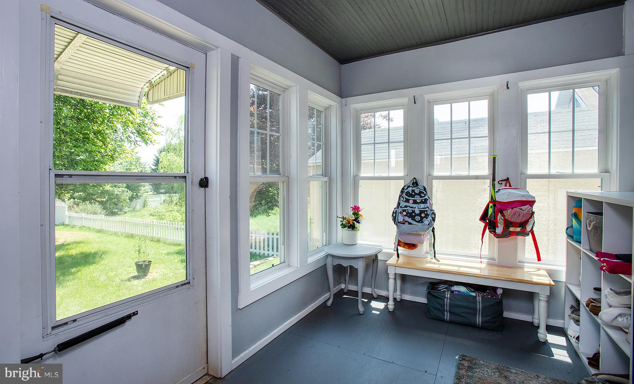 292 North Locust Point Road Mechanicsburg, PA 17050 - Photo 11 of 44 Gallery Image 11