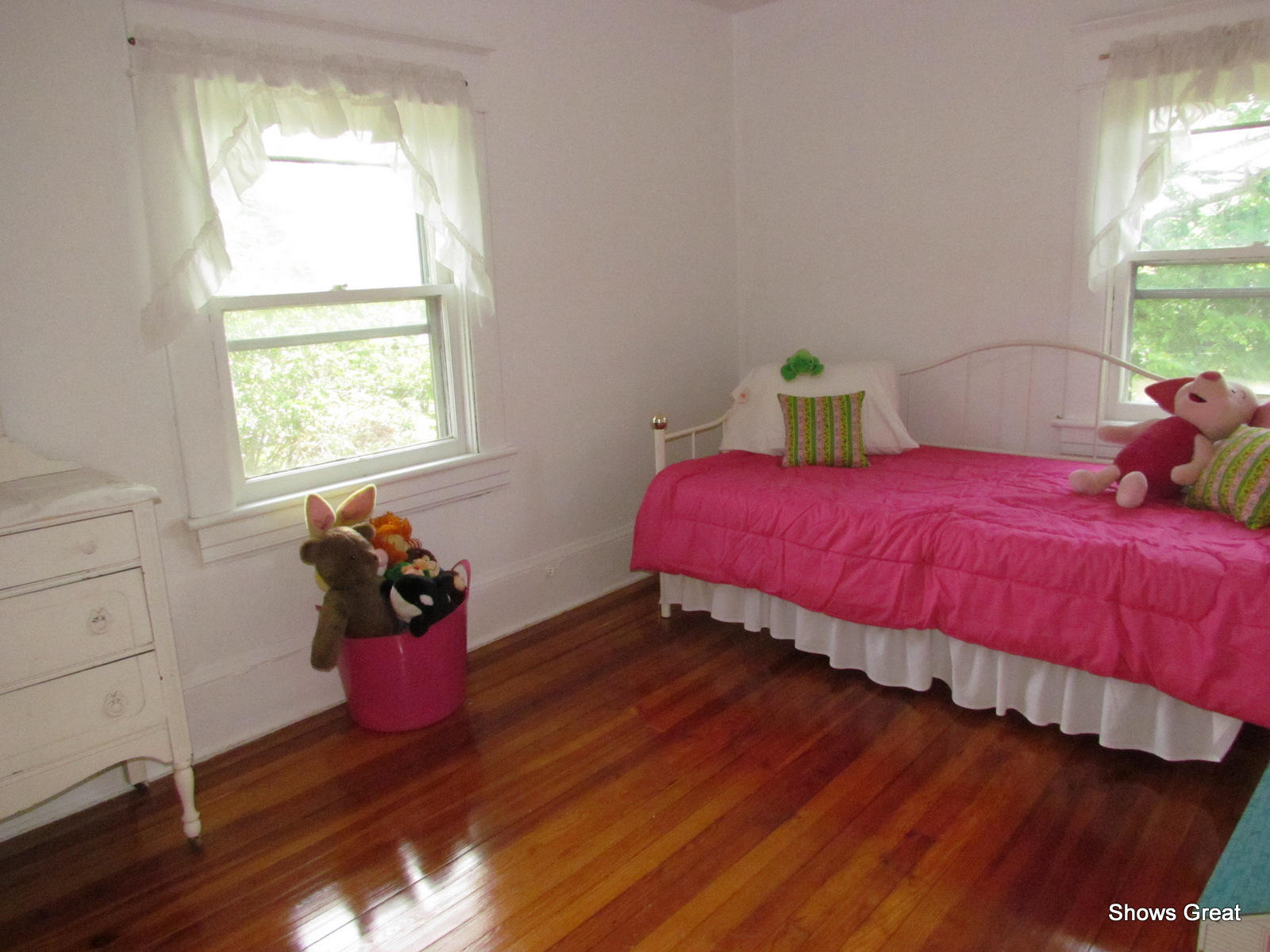 2517 Weaver Road Southwest Roanoke, VA 24015 - Photo 28 of 50 upstairs bedroom #2