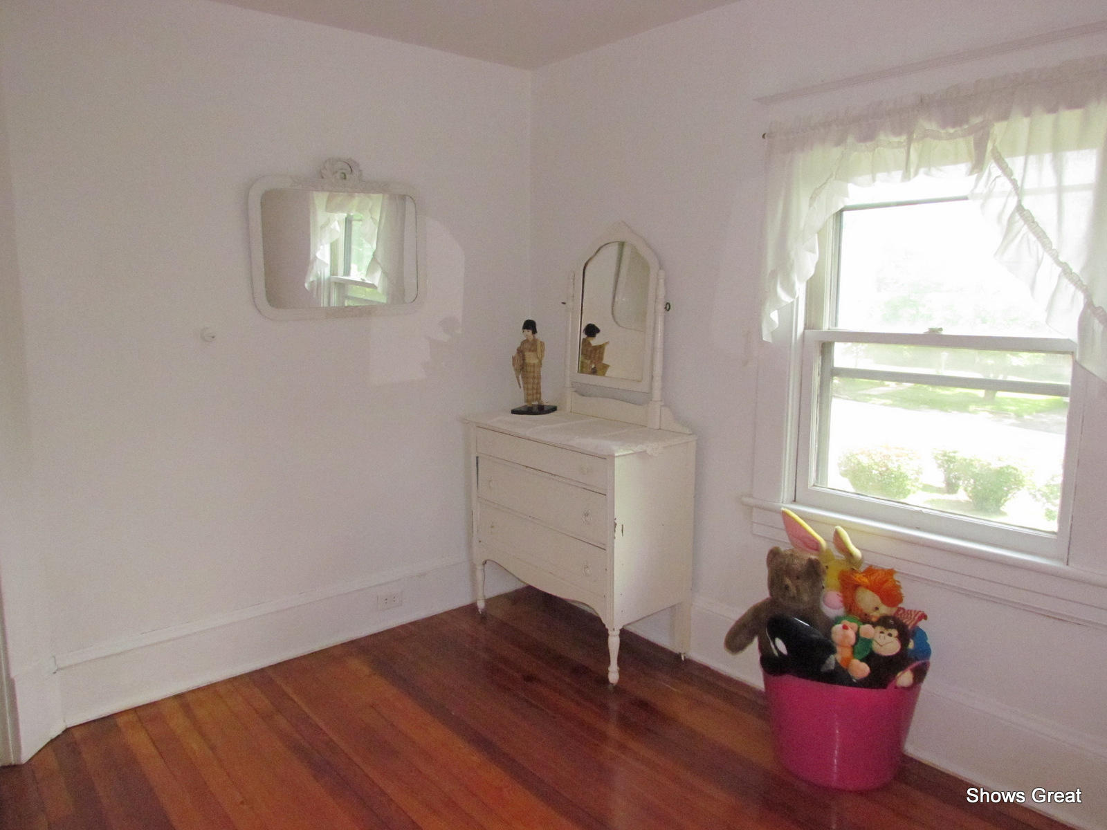 2517 Weaver Road Southwest Roanoke, VA 24015 - Photo 29 of 50 bedroom #2 photo 2