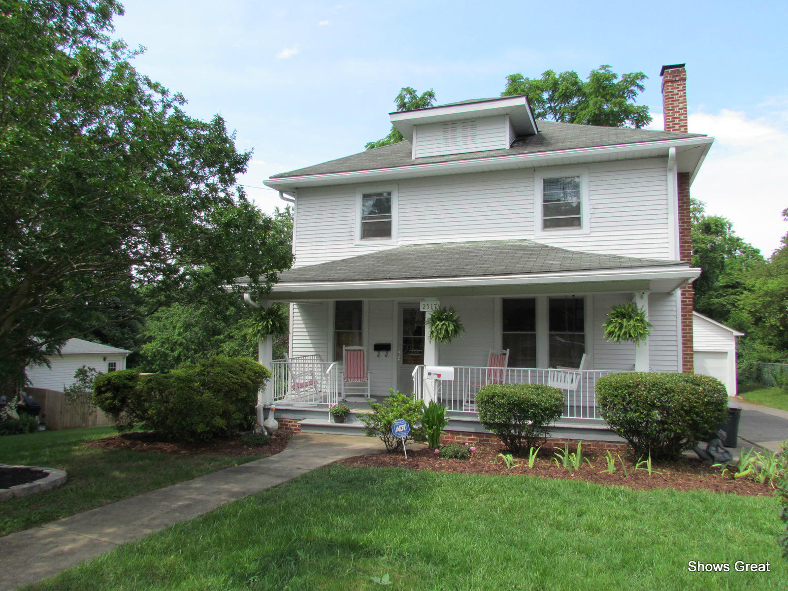 2517 Weaver Road Southwest Roanoke, VA 24015 - Photo 7 of 50 2517 WEAVER FRONT 4