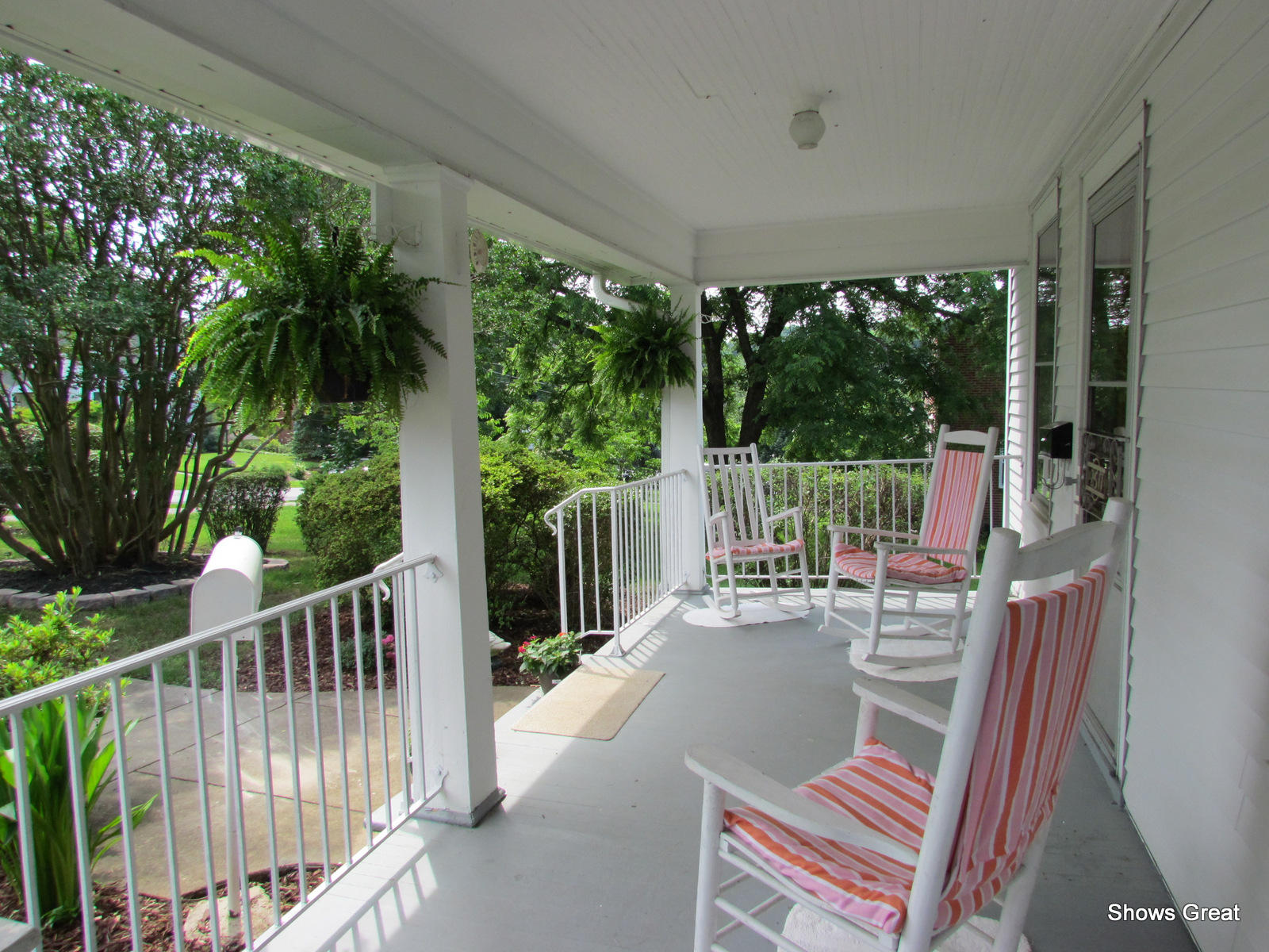 2517 Weaver Road Southwest Roanoke, VA 24015 - Photo 9 of 50 front porch