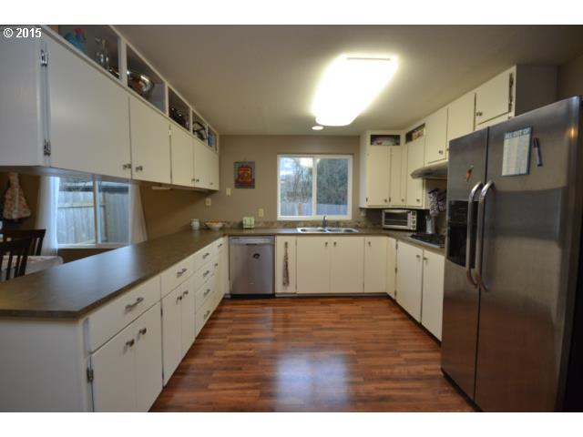 205 Morton Road Oregon City, OR 97045 - Photo 5 of 15 Gallery Image 5