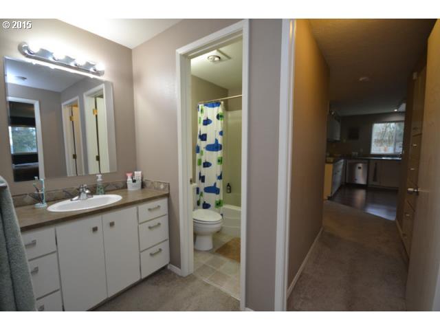 205 Morton Road Oregon City, OR 97045 - Photo 9 of 15 Gallery Image 9