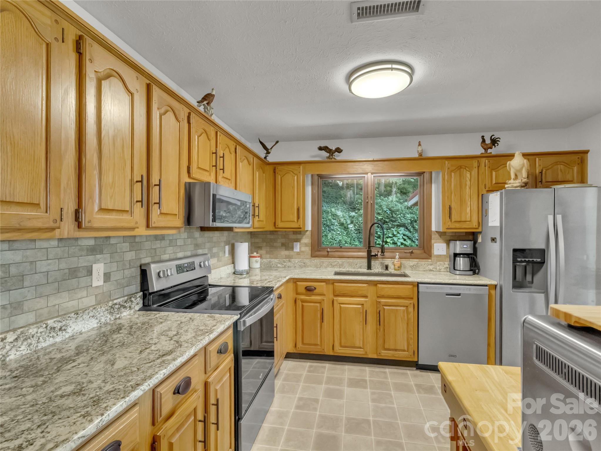 372 Shady Ridge Road Waynesville, NC 28785 - Photo 12 of 45