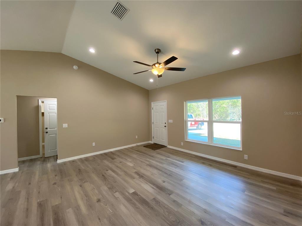 6288 Southwest 151st Lane Ocala, FL 34473 - Photo 3 of 28