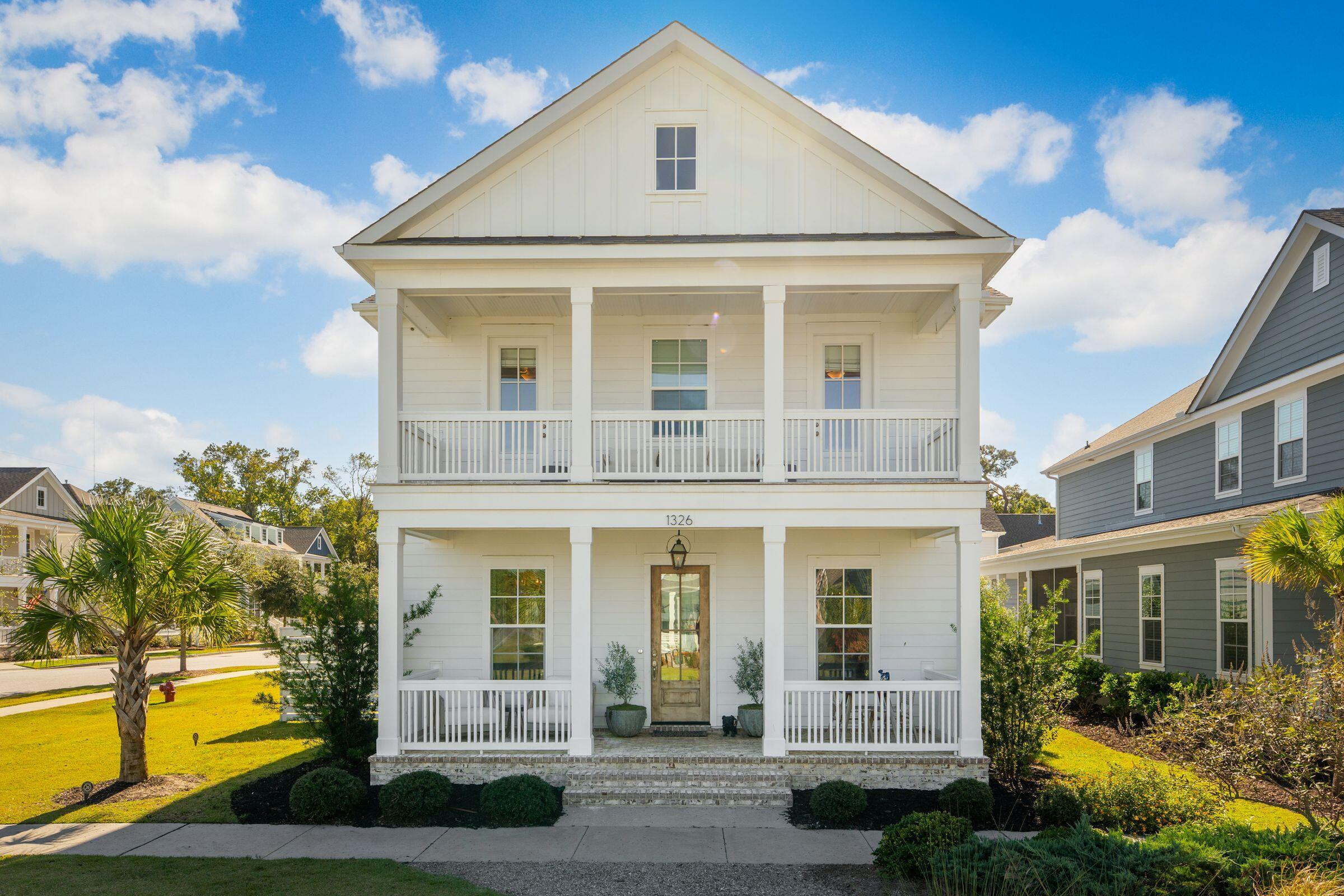 1326 Reader Path Mount Mount Pleasant, SC 29464 - Photo 6 of 50 1326ReaderPath-KeenEyeMarketing-001