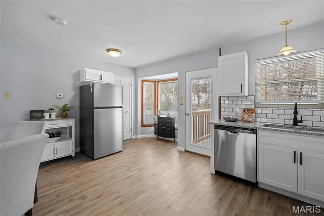 $355,000 | 11008 Baywood Terrace, St. Louis, MO 63126