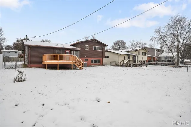 $355,000 | 11008 Baywood Terrace, St. Louis, MO 63126