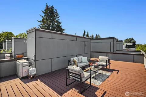 $999,000 | 6221 20th Avenue Northwest, Seattle, WA 98107