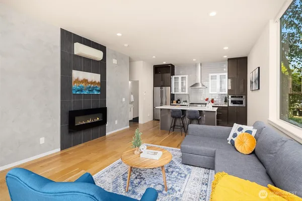 $999,000 | 6221 20th Avenue Northwest, Seattle, WA 98107