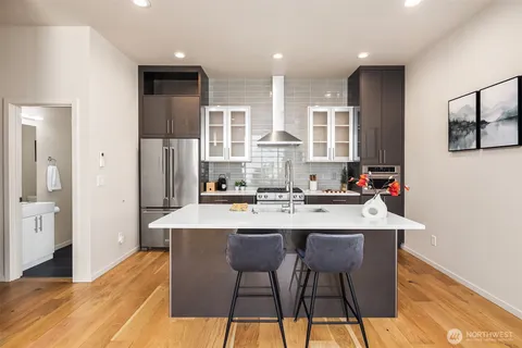 $999,000 | 6221 20th Avenue Northwest, Seattle, WA 98107