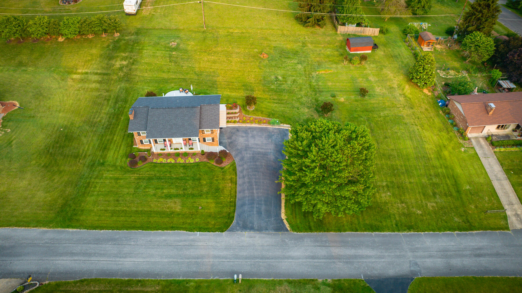 212 Mandan Road Kingsport, TN 37664 - Photo 36 of 40 101