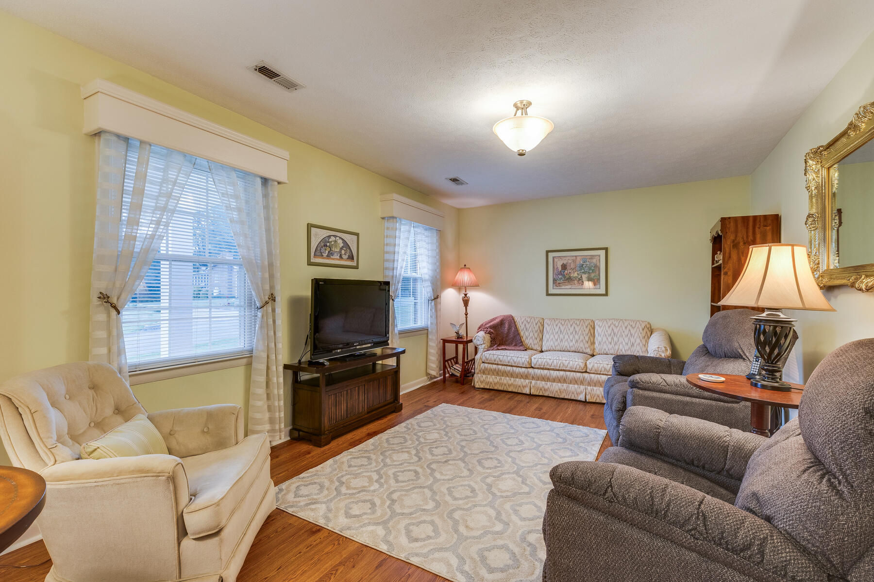 212 Mandan Road Kingsport, TN 37664 - Photo 7 of 40 007