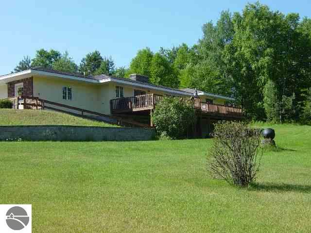 1139 Bass Lake Road Traverse City, MI 49685 - Photo 9 of 9 1680288-8.JPG