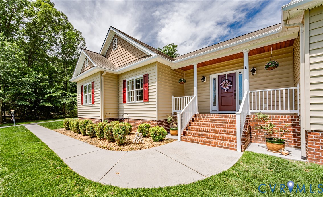 8040 North Courthouse Road New Kent, VA 23124 - Photo 4 of 61