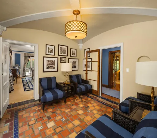 $3,895,000 | 4415 East Lake Harriet Parkway, Minneapolis, MN 55419