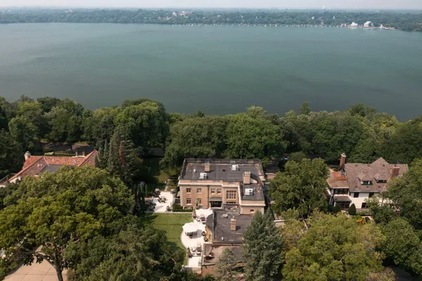 $3,895,000 | 4415 East Lake Harriet Parkway, Minneapolis, MN 55419