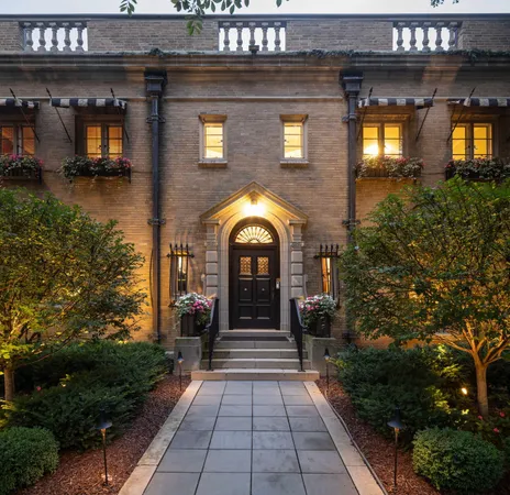 $3,895,000 | 4415 East Lake Harriet Parkway, Minneapolis, MN 55419