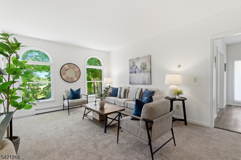 112 Grouser Road Somerset, NJ 08873 - Photo 4 of 40