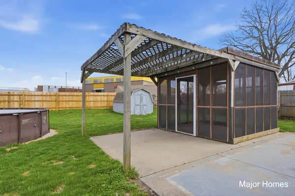 $350,000 | 401 Anderson Drive, Wayland, MI 49348