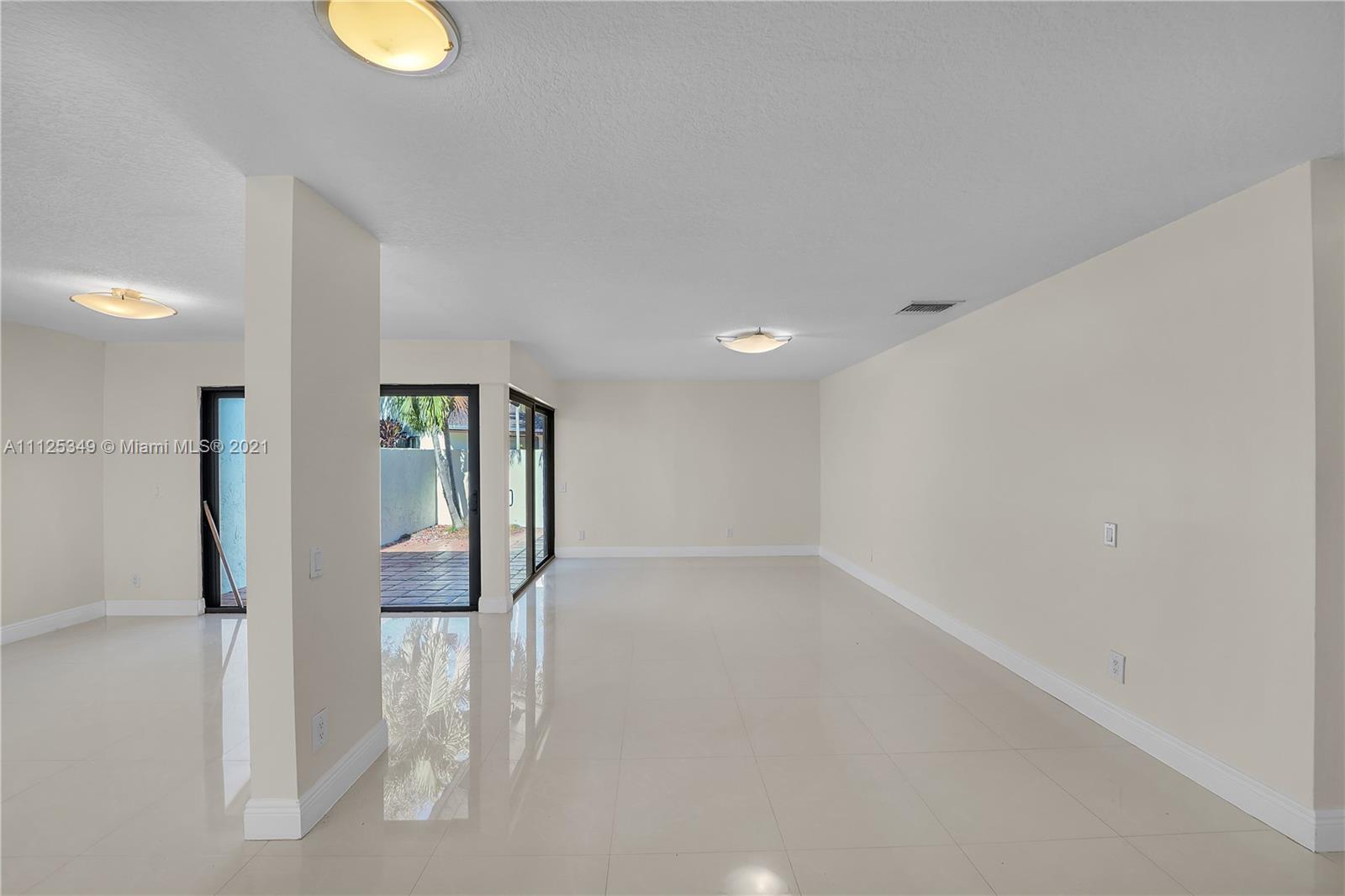 The Crossings Miami, FL 33186 - Photo 20 of 31 a view of an empty room and window