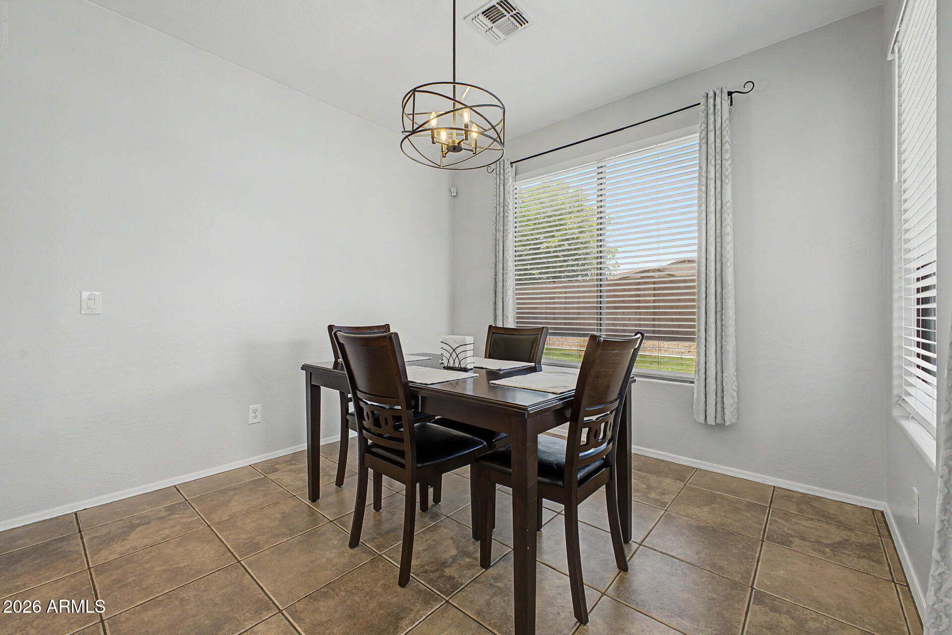 6492 South View Lane Gilbert, AZ 85298 - Photo 9 of 31