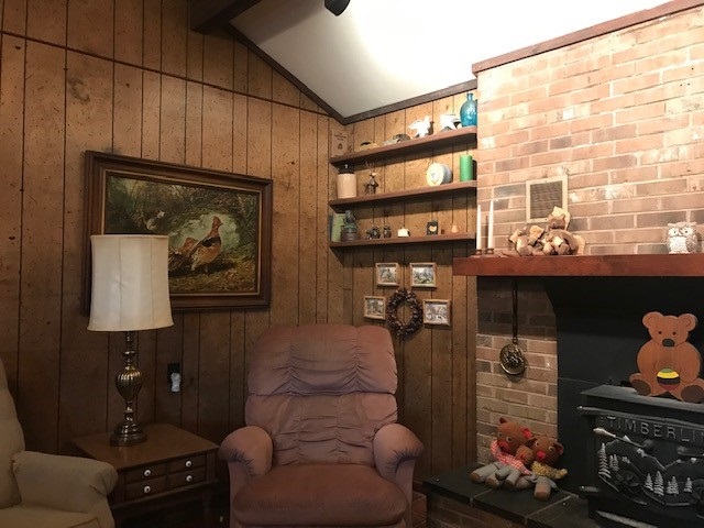 10331 Rooster Ridge Lane Dayton, VA 22821 - Photo 7 of 17 a living room with furniture