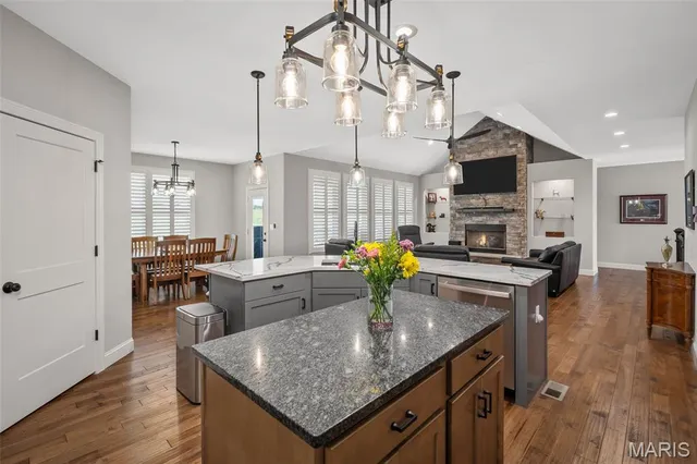 $750,000 | 456 Westridge Drive, Troy, MO 63379