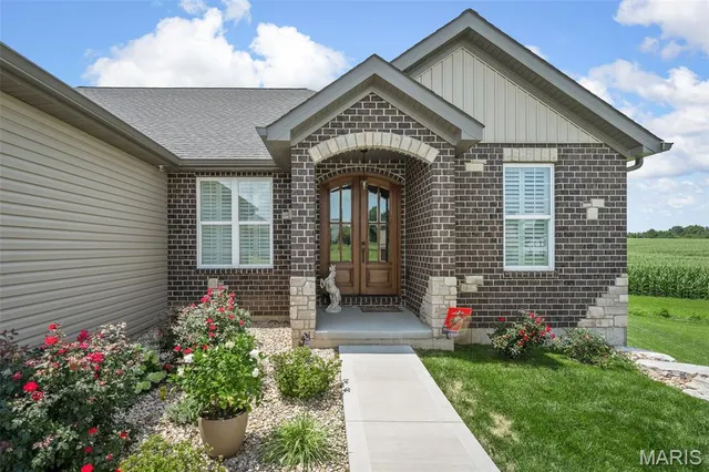 $750,000 | 456 Westridge Drive, Troy, MO 63379