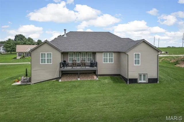 $750,000 | 456 Westridge Drive, Troy, MO 63379