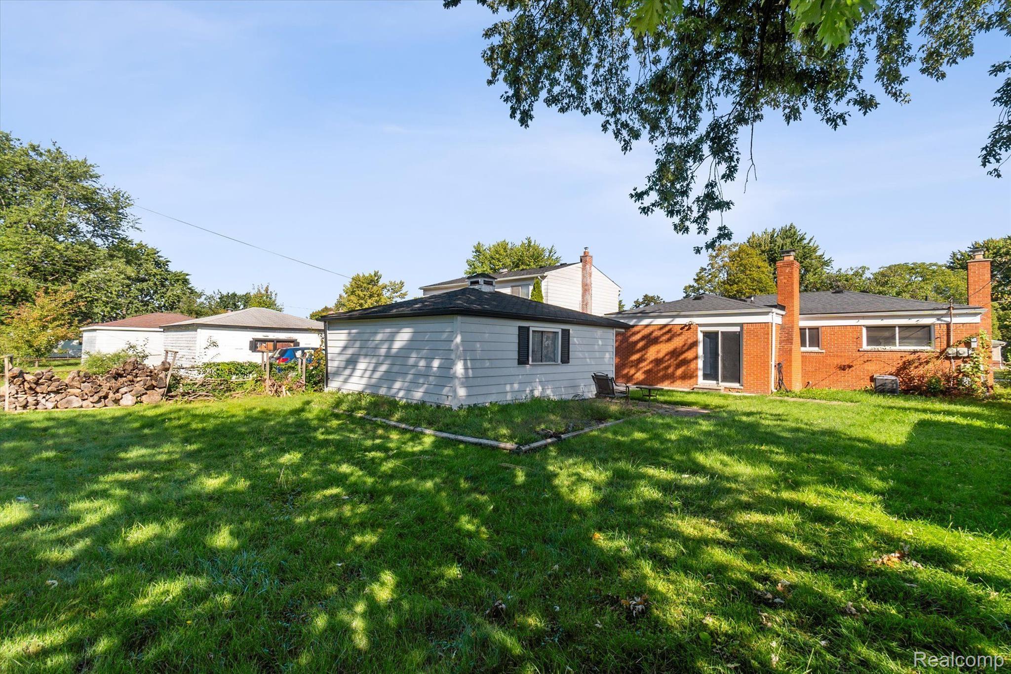 11822 Frazho Road Warren, MI 48089 - Photo 33 of 47