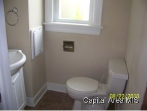 385 North Oxford Road Springfield, IL 62702 - Photo 7 of 8