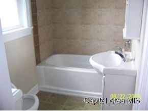 385 North Oxford Road Springfield, IL 62702 - Photo 8 of 8