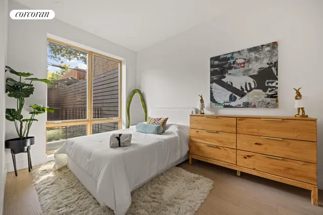 $1,250,000 | 184 Hawthorne Street, Unit 1B | Prospect Lefferts Gardens