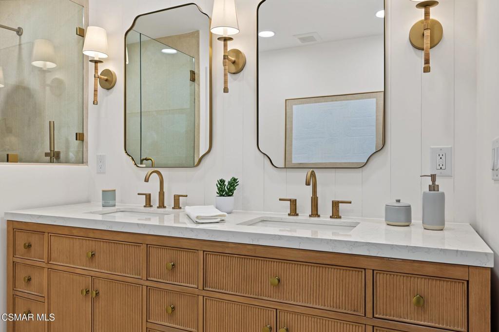 5261 Reef Way Oxnard, CA 93035 - Photo 34 of 52 Gallery Image 34