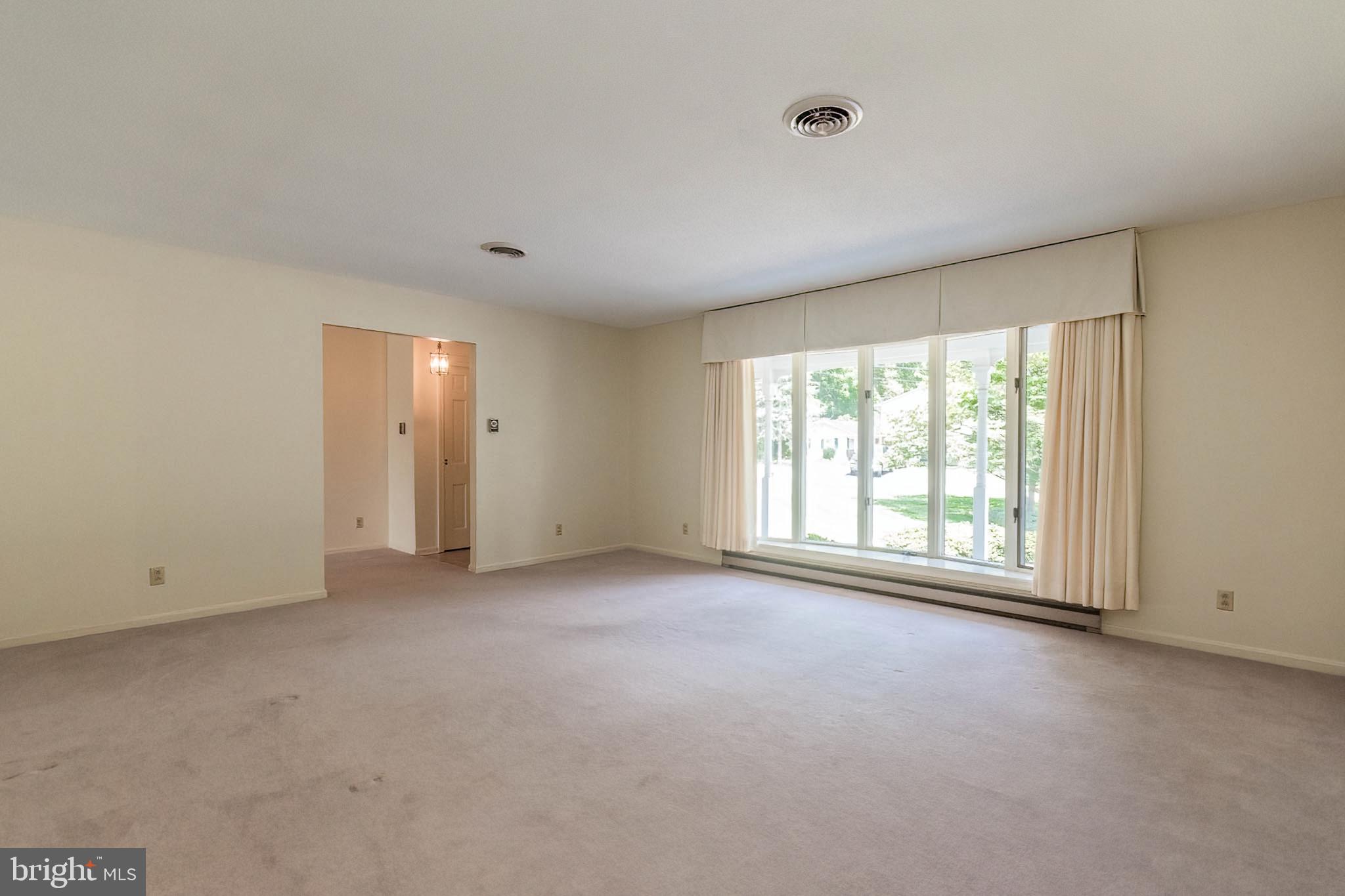101 Minnick Road Inwood, WV 25428 - Photo 4 of 50 Gallery Image 4