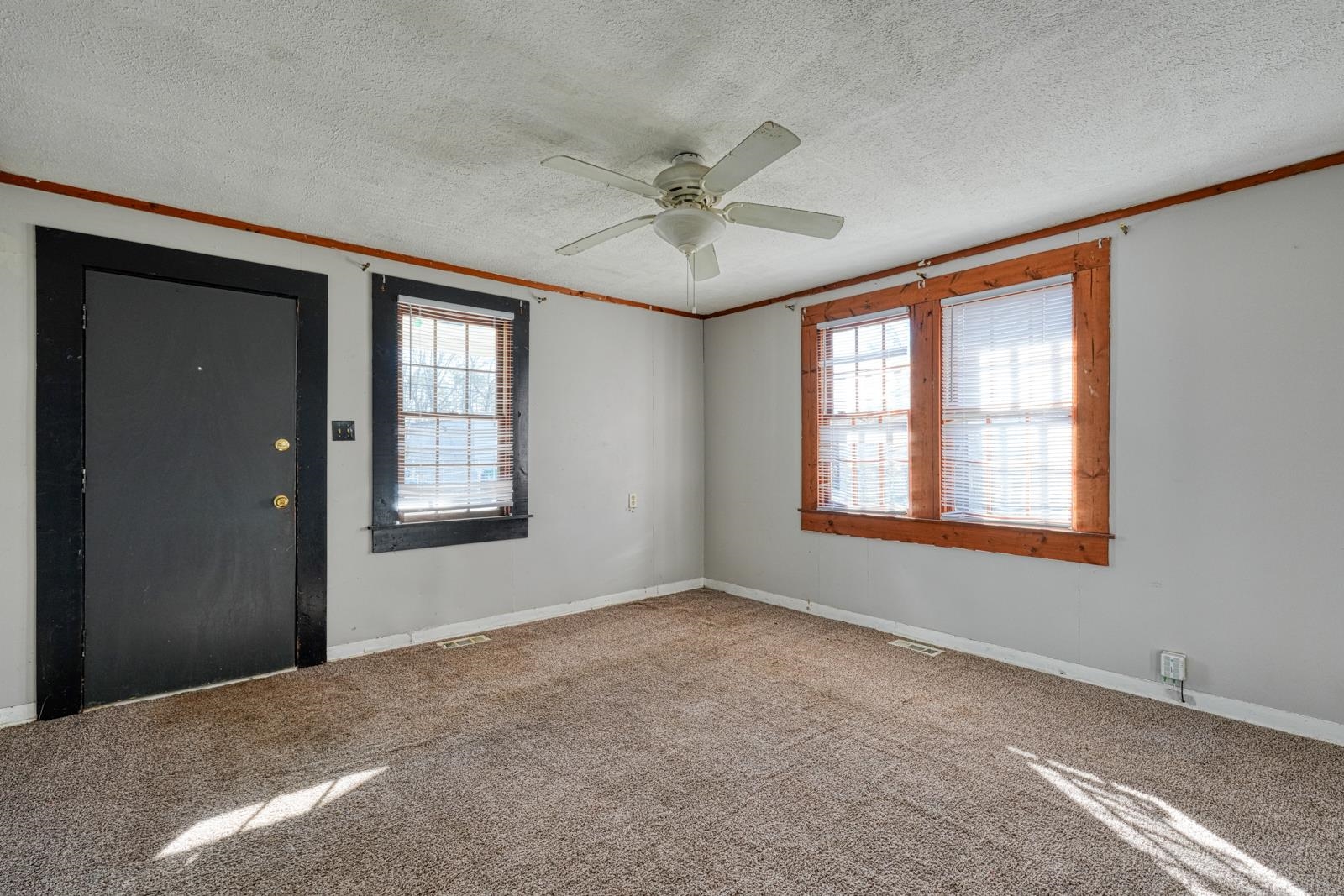 92 North Street Duncan, SC 29334 - Photo 5 of 19