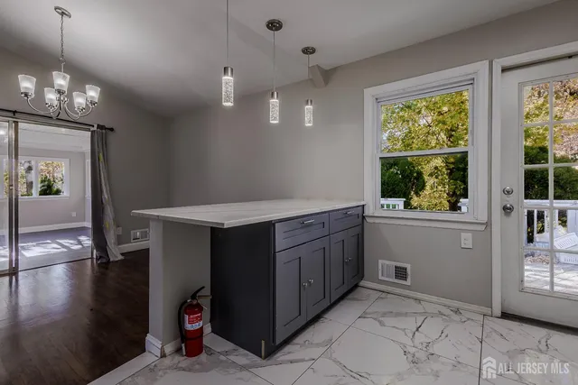 $695,000 | 1 Hallo Street, Edison, NJ 08837