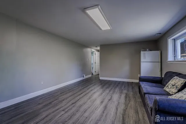 $695,000 | 1 Hallo Street, Edison, NJ 08837