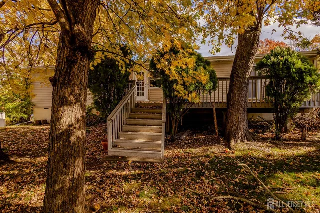 $695,000 | 1 Hallo Street, Edison, NJ 08837